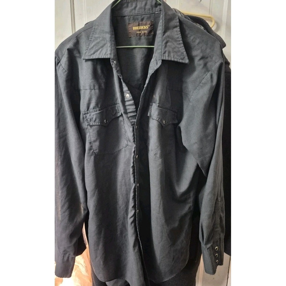 Van Heusen Dress Shirt • 16.5 / 34–35 • Wrinkle-Free Stripe